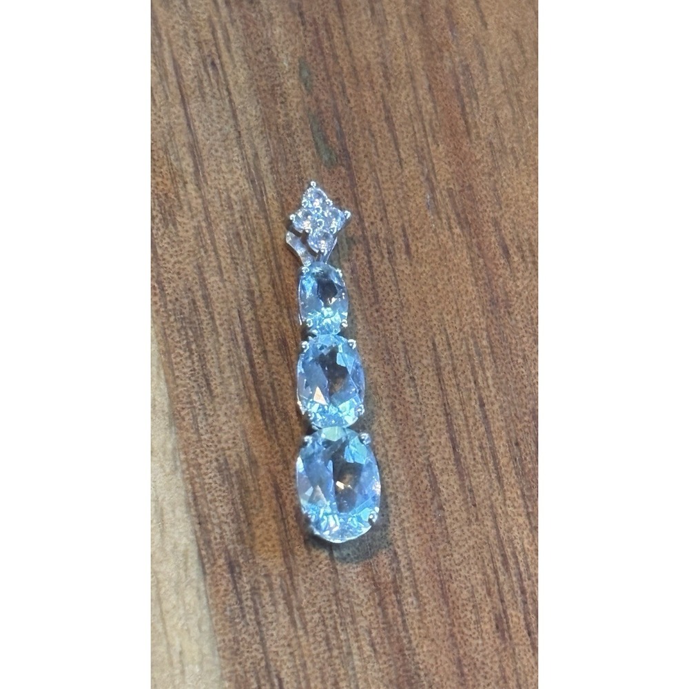 10K White Gold Blue Aquamarine And Diamond Gemstone Pendant